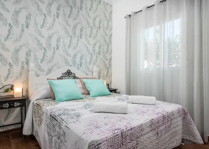 La Casita Del Naranjo Con Piscina Independiente Feriehus Candelaria