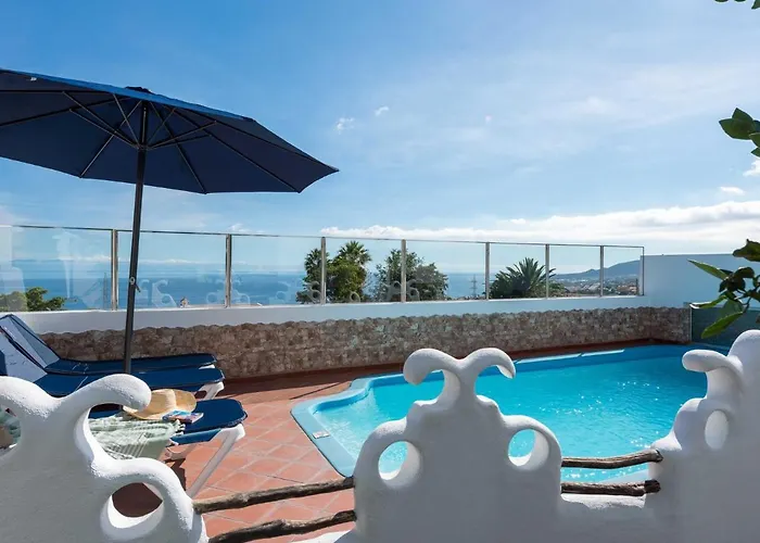 La Casita Del Naranjo Con Piscina Independiente Hébergement de vacances